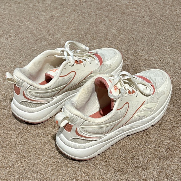 Reebok Women's Cream and Pink Sneakers - Picture 4 of 8